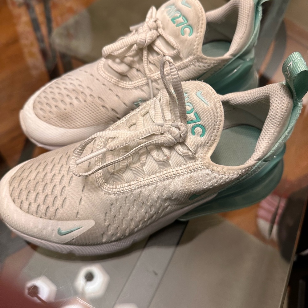 Nike Air Max Sneakers size Y3.5